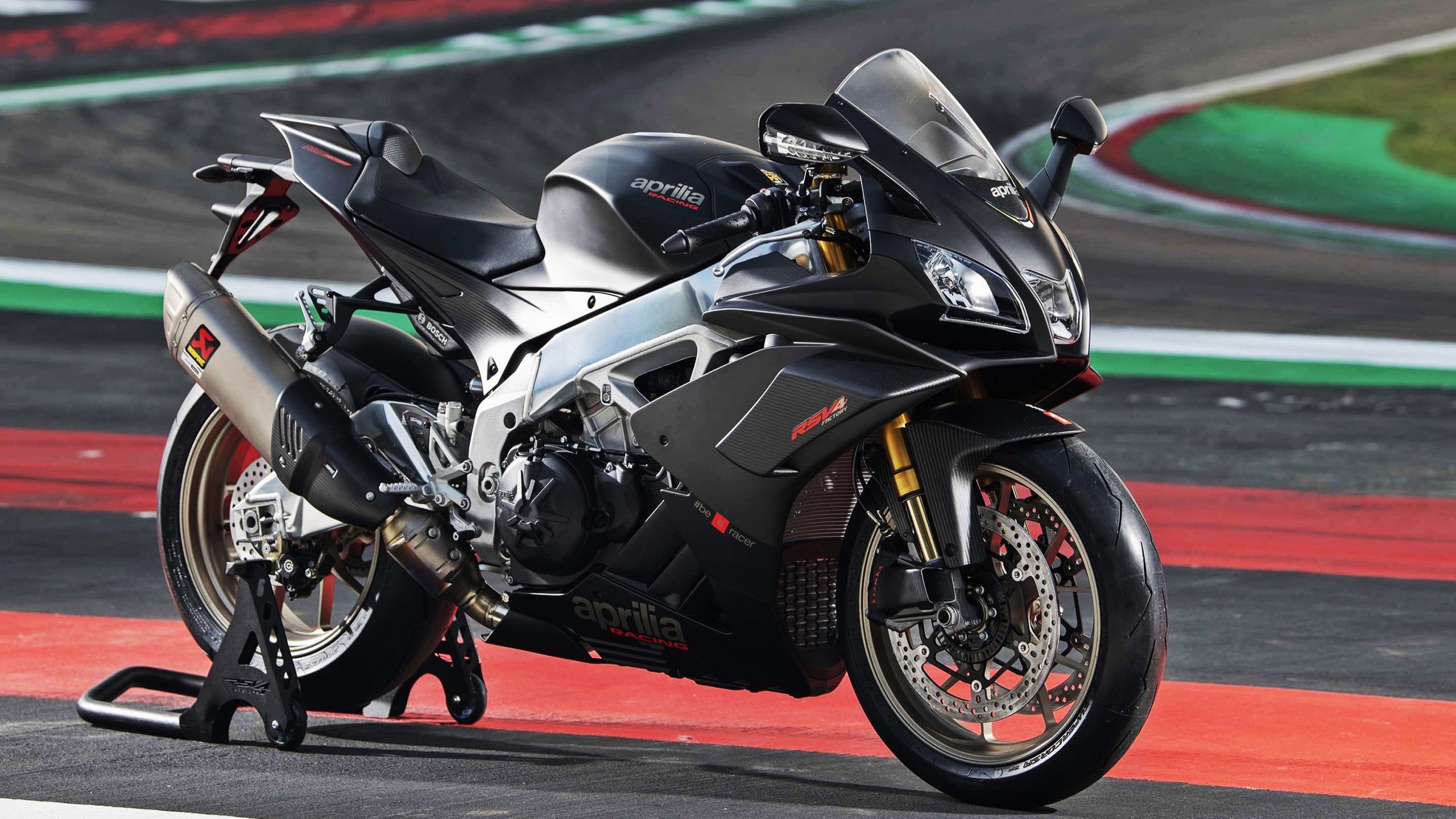 布莱顿主场一分被分走,保级压力加大,布莱顿主场为什么在美国